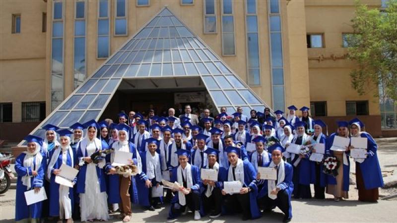 الفيوم تنظم حفل تخرج الدفعة الأولى للجامعة المصرية للتعلم الإلكتروني